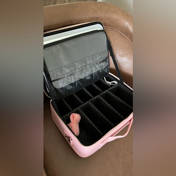 Travel make up bag - Picture 3 of 6